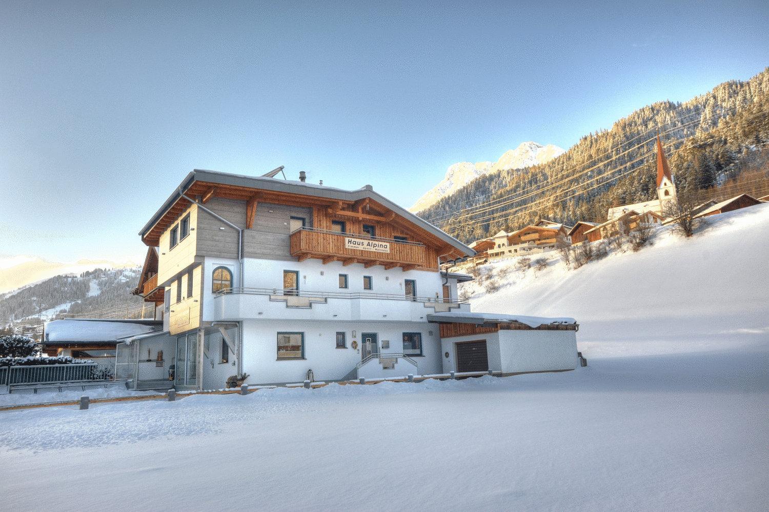 Gaestehaus Alpina Sankt Anton am Arlberg Exterior photo